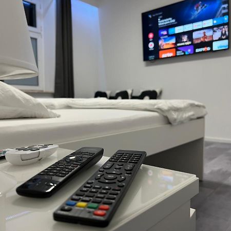 Freshly Renovated City Apartments Essen Kitchen Wifi Near Duesseldorf Airport Eksteriør bilde