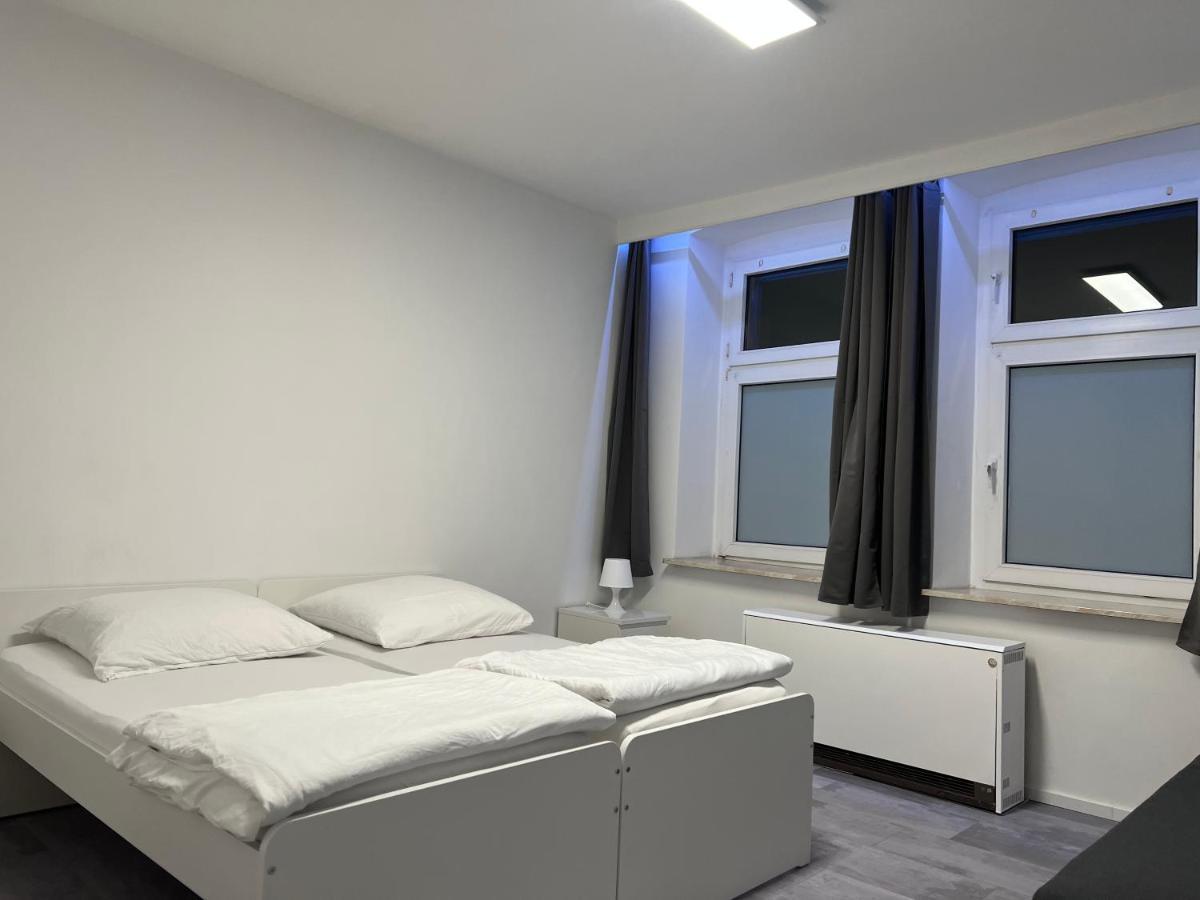 Freshly Renovated City Apartments Essen Kitchen Wifi Near Duesseldorf Airport Eksteriør bilde