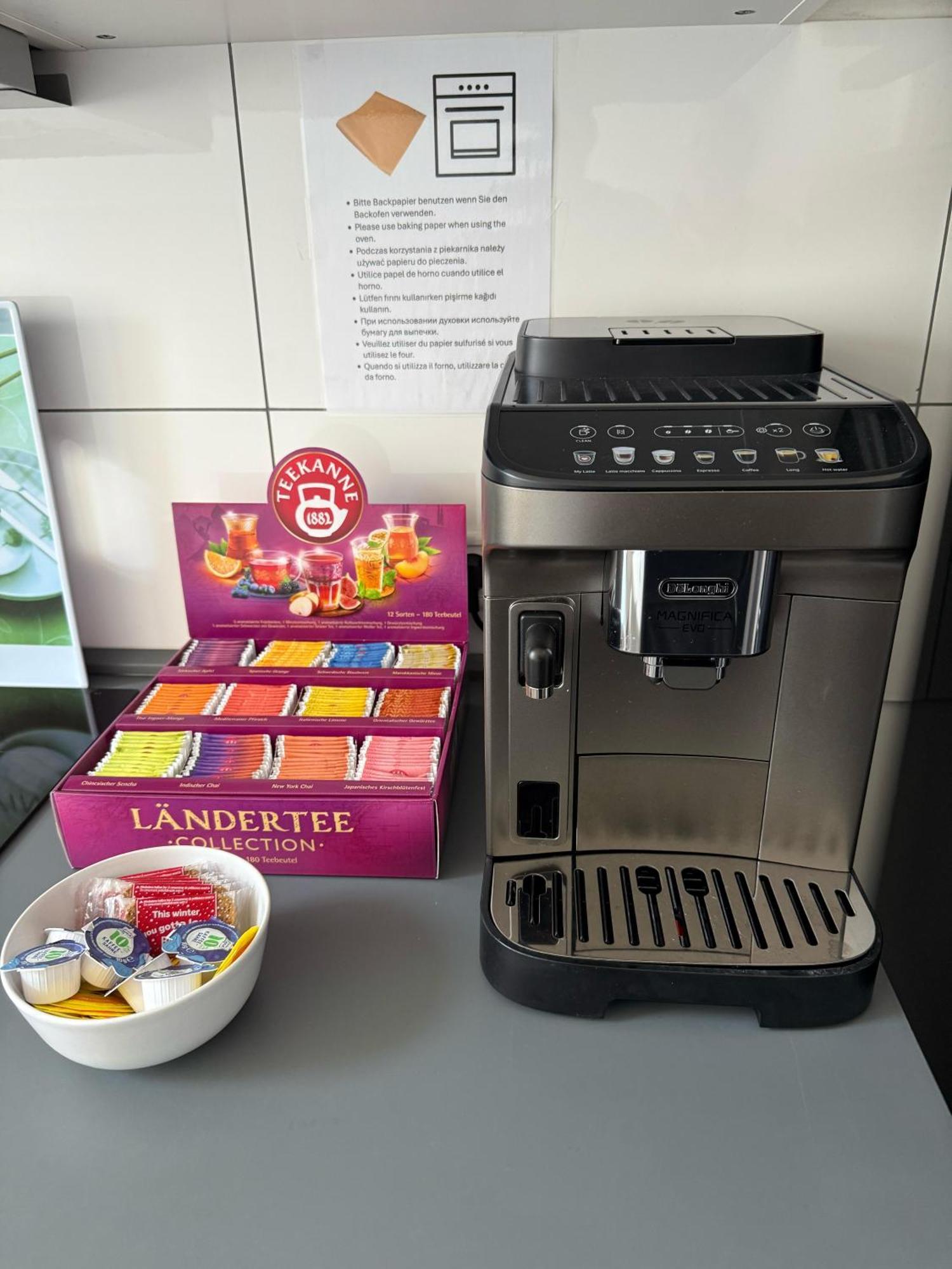 Freshly Renovated City Apartments Essen Kitchen Wifi Near Duesseldorf Airport Eksteriør bilde